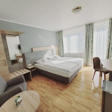 Hotel Europa Bonn Bagian luar foto