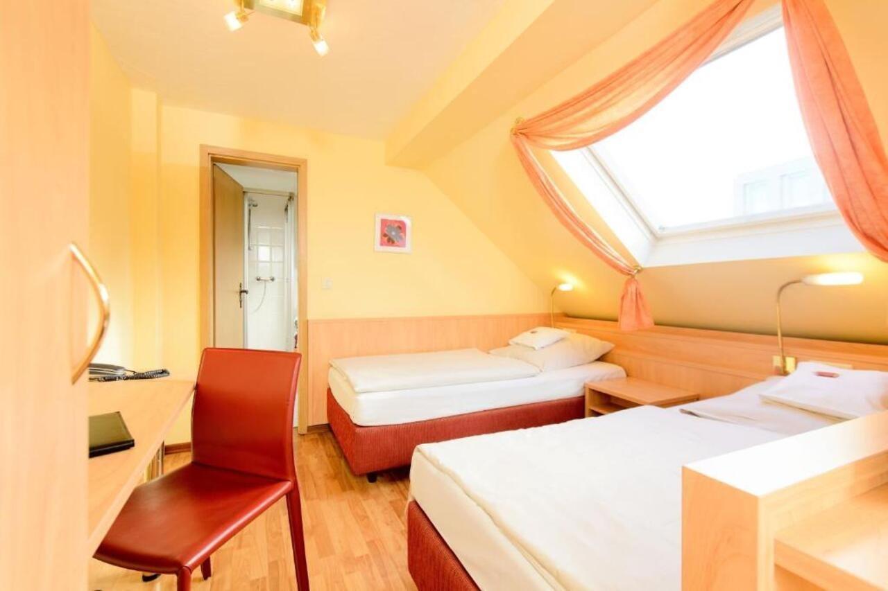 Hotel Europa Bonn Bagian luar foto