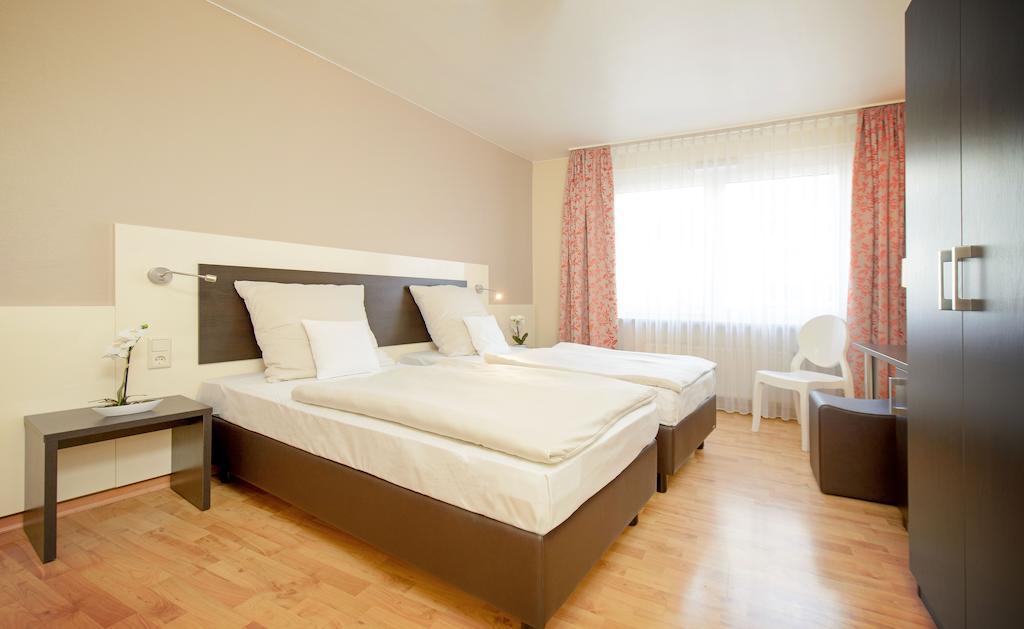 Hotel Europa Bonn Bagian luar foto